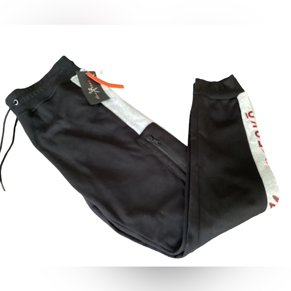 🍁 NWT Ecko Black Joggers Sweat Pants with White and Red Accents Size M